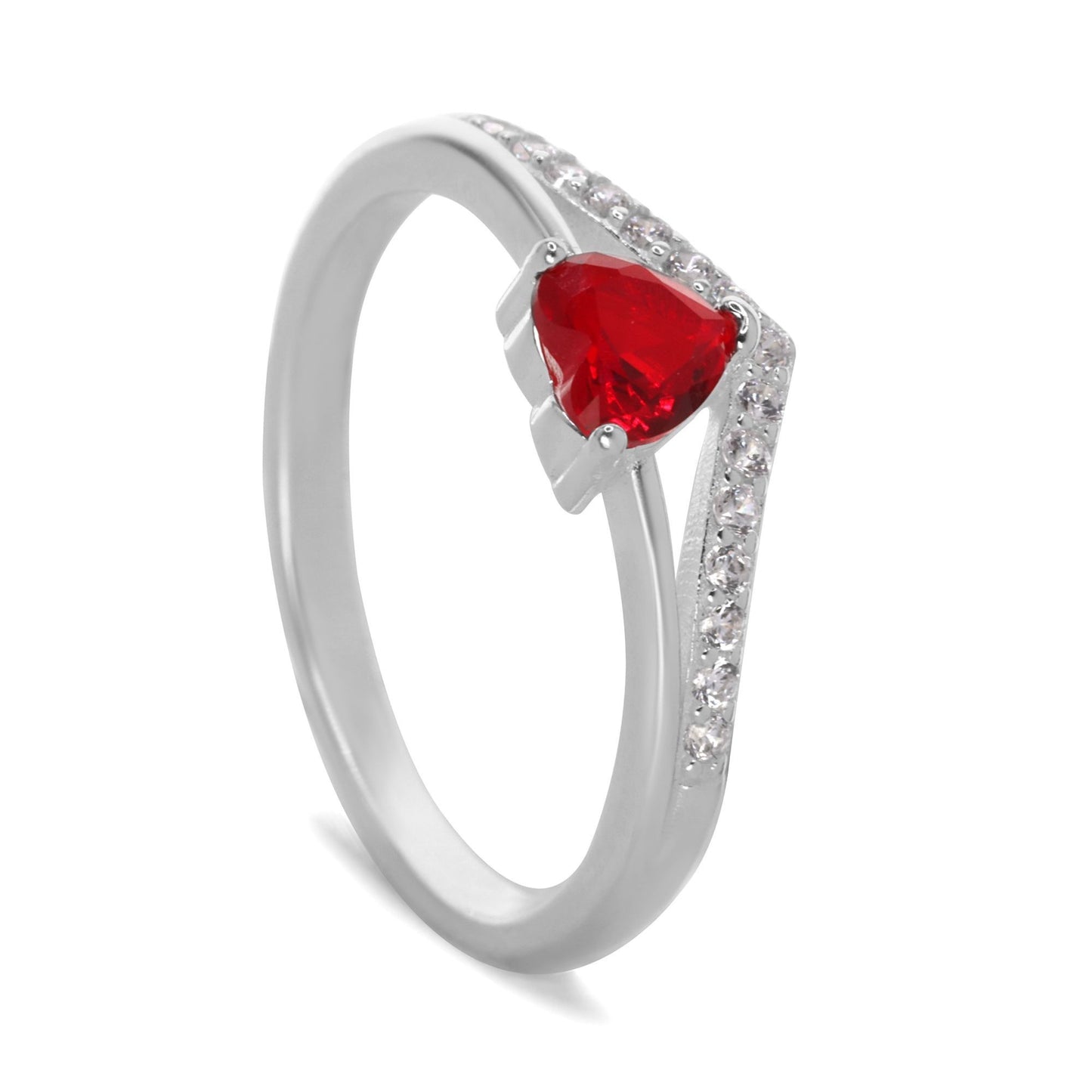 Anillo de Plata 925 Diseño Circón Rubí de Corazón