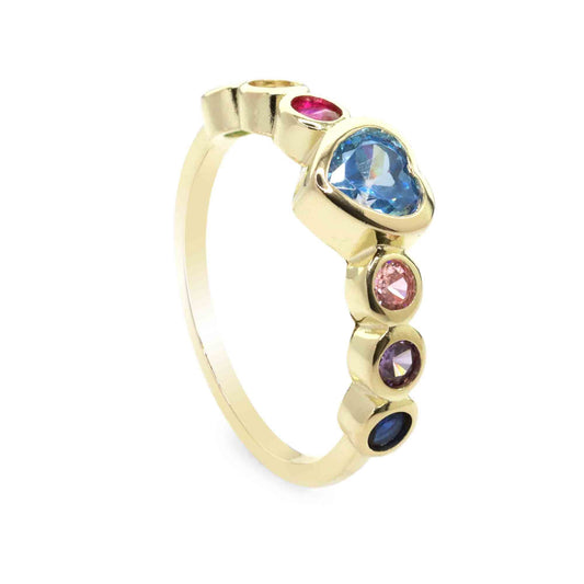 Anillo Enchapado en Oro Corazón con Circones de Colores