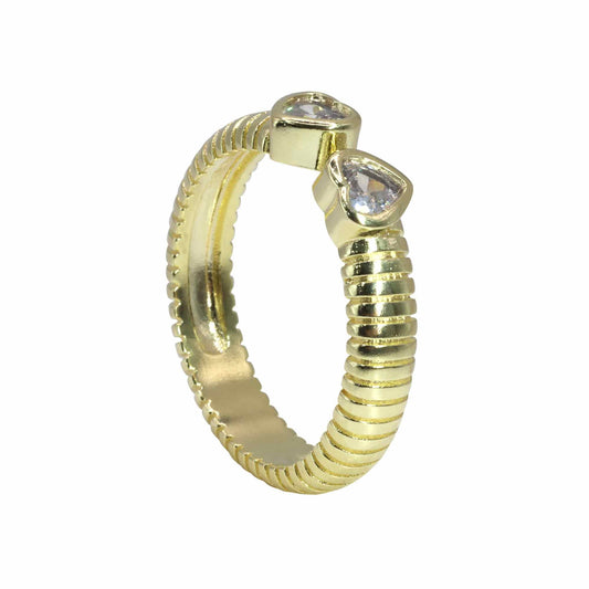Anillo Enchapado en Oro Grueso con Corazones Circón
